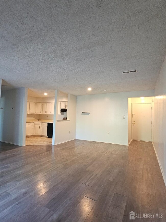 Photo - 2307 Aspen Dr