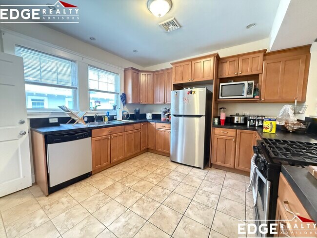 22 Radnor Rd Unit 1