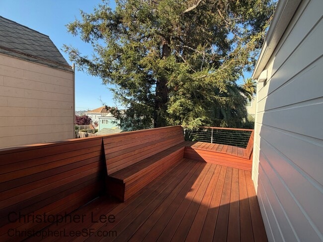 Photo - 1566 Newcomb Ave