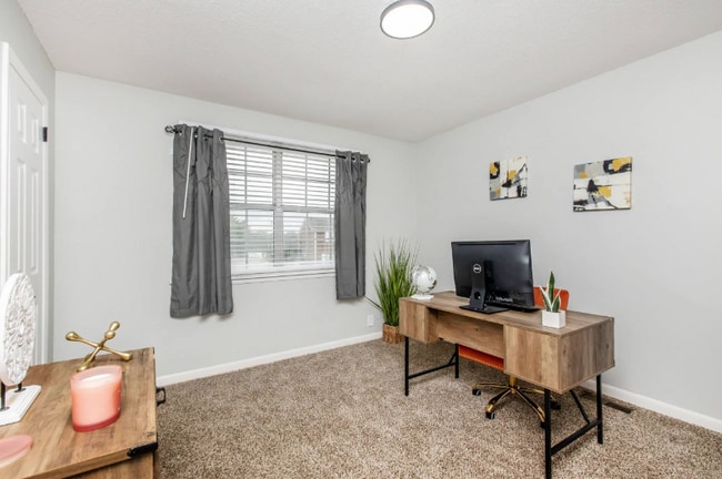 Photo - 600 Whispering Hills Dr