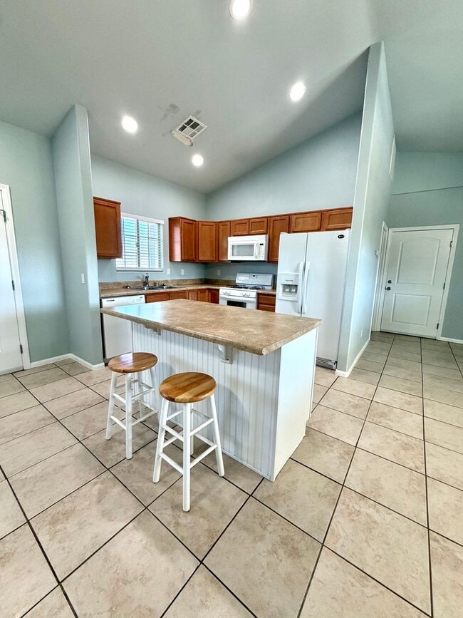 Photo - Beautiful 3 Bedroom 2 Bathroom Home