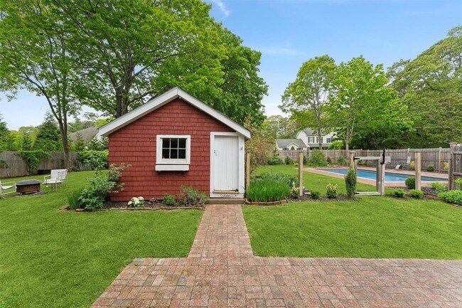 Photo - 21 Summit Blvd