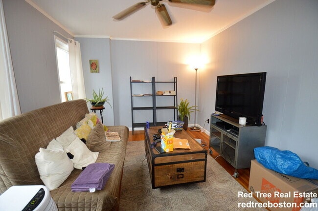 Building Photo - 7 High St Pl Unit 2 Rental