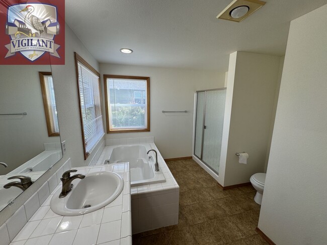 Photo - Amazing 3 bedroom home with office
