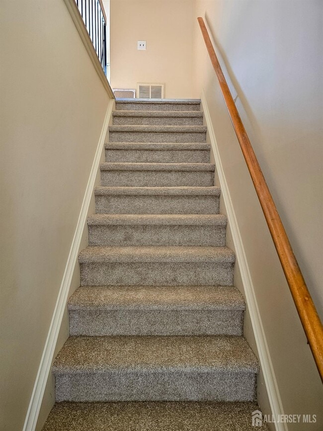 Photo - 1302 Bradley Ct