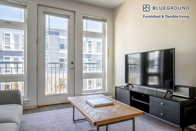 Photo - 445 Artisan Way Unidad FL4-ID555A