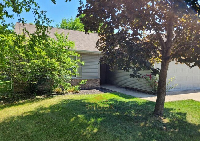 Photo - REMODELED 3 BR HOME - AVAILABLE MID JUNE