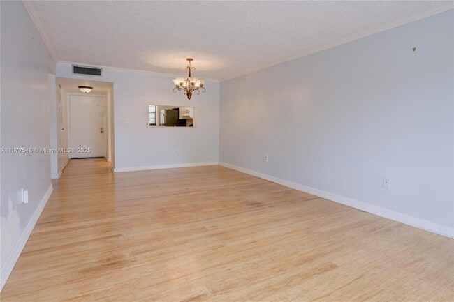 Photo - 10835 SW 112th Ave Unit 102