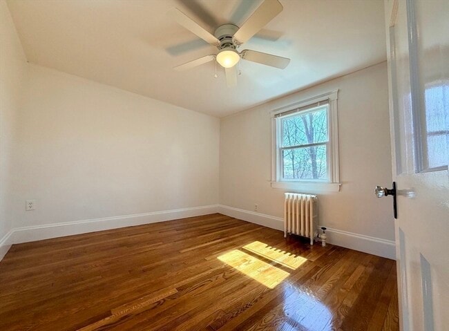 Photo - 38 Byron St Unit 2