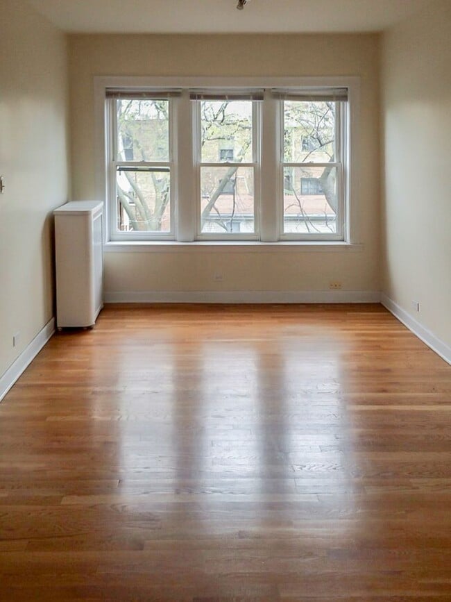 Photo - 4857 N Paulina St Unit 3