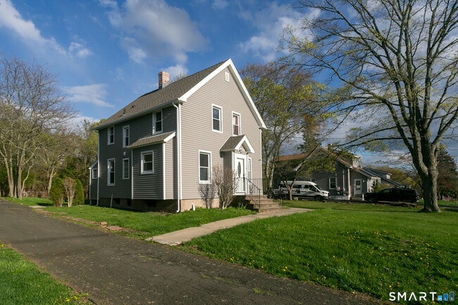 Photo - 101 Laurel St