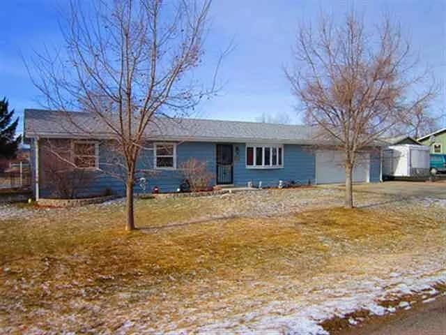 Building Photo - 1691 Zinnia St