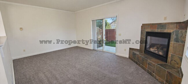 Photo - 712 Forestglen Dr