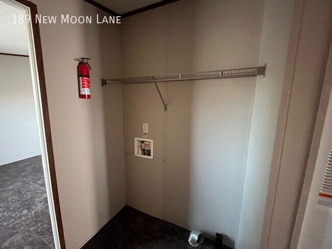 Photo - 189 New Moon Ln