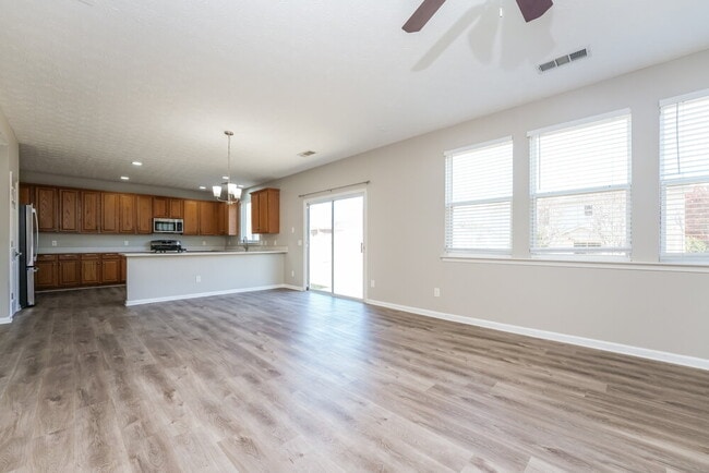 Photo - 1928 White Top Rd SE