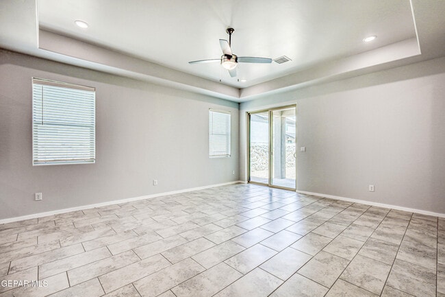 Photo - 916 Pettus Pl