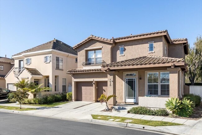 Photo - 1020 Cottage Way