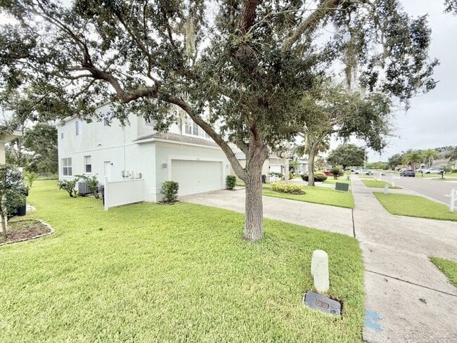Photo - 1647 Gray Bark Dr