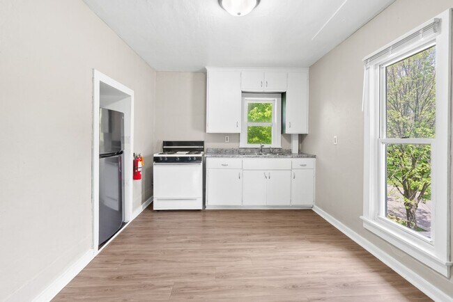 2321 Iowa St - Cedar Falls