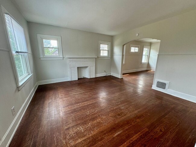 Photo - 2309 Washington Ave Unit #2 WASHINGTON 2309
