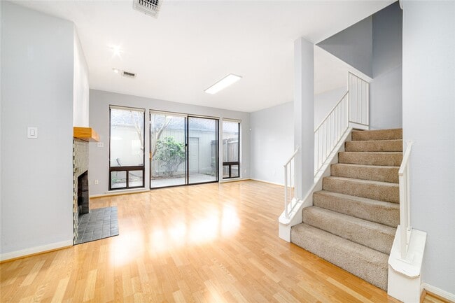 Photo - 7505 Memorial Woods Dr