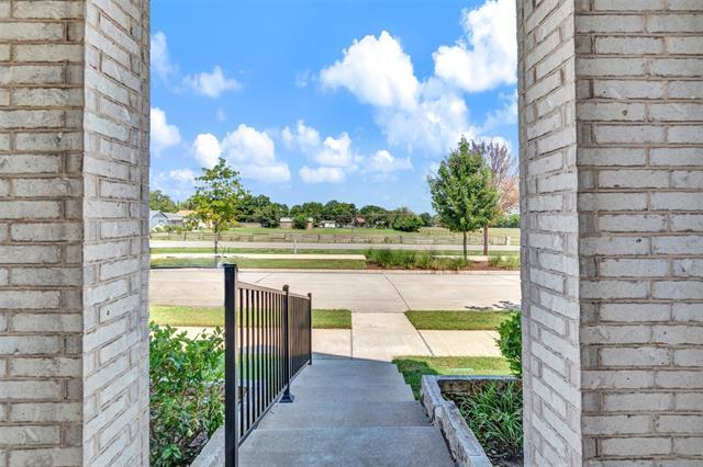 Photo - 468 Caitlyn Wy