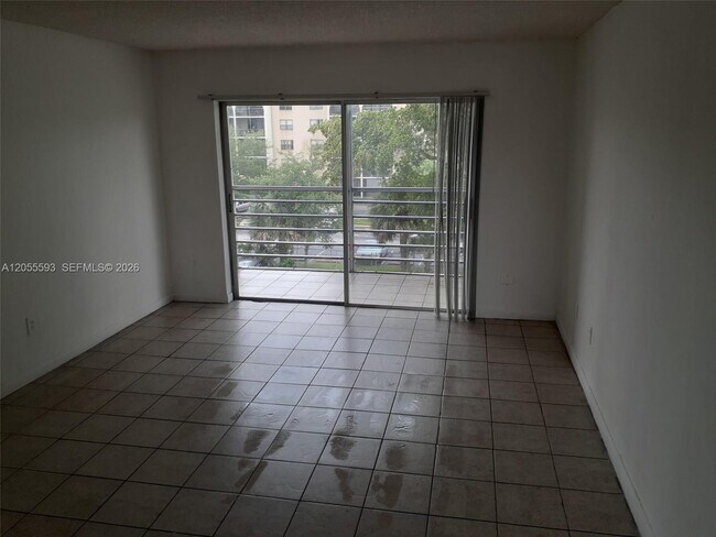 Photo - 2800 NW 56th Ave Unit H404