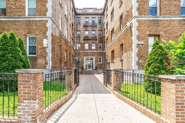 Building Photo - 4120 14th St NW