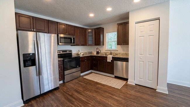 Photo - 1756 Lane Ave S Unit 2