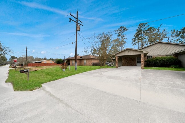 Photo - 1006 Perry St