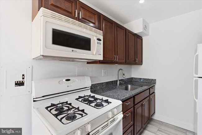 Photo - 1200 S Arlington Ridge Rd Unit 311
