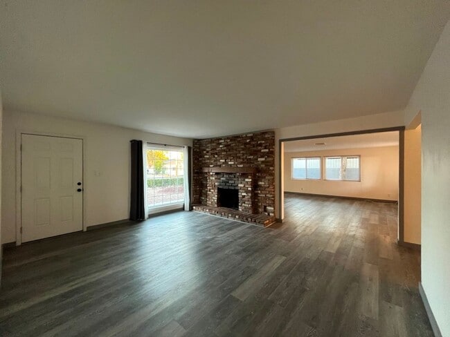 Photo - MOVE-IN READY 4+2 w/upgrades + tons of parking!