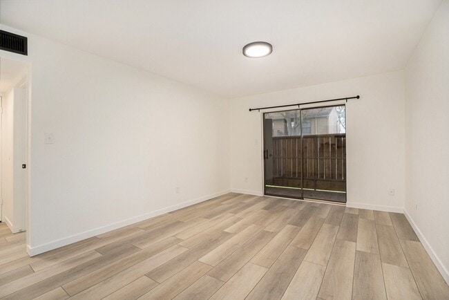 Photo - 3300 Pebblebrook Dr Unit 33