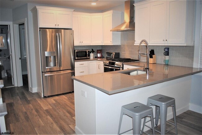 4 S Coolidge Ave