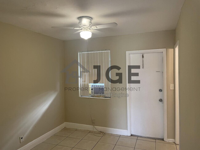 Photo - 724 NW 4th Ave Unit 1