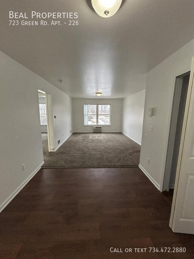 Photo - 723 Green Rd Unidad 226