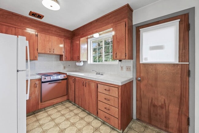 Photo - 881 4900 S Unit 1