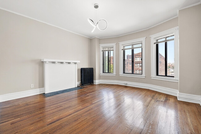 Photo - 68 E Willis St Unit 5