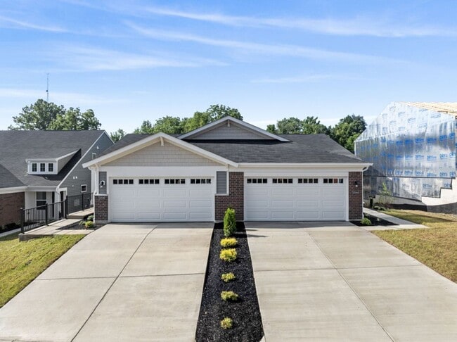 Building Photo - 10046 Windcrest Farms Ln