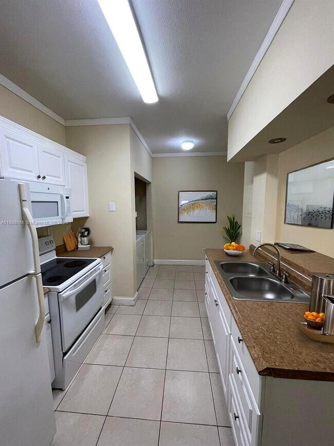Photo - 18310 NW 68th Ave Unit E