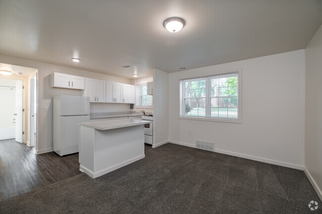 1BR Upgrade Open Floorplan - Eat-in-Kit - Broadview Gardens Apartments