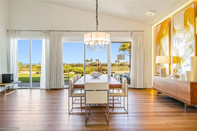 Photo - 404 Summer Mesa Dr