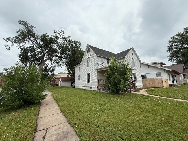 Photo - 5102 Walker Ave Unit 3