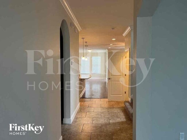 Photo - 2945 Top Water Way