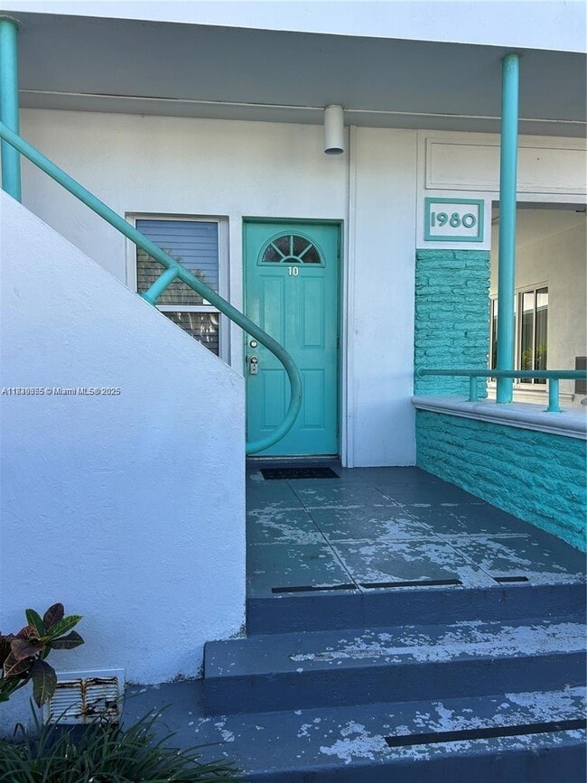 Photo - 1980 Bay Dr Unidad 10 Rental