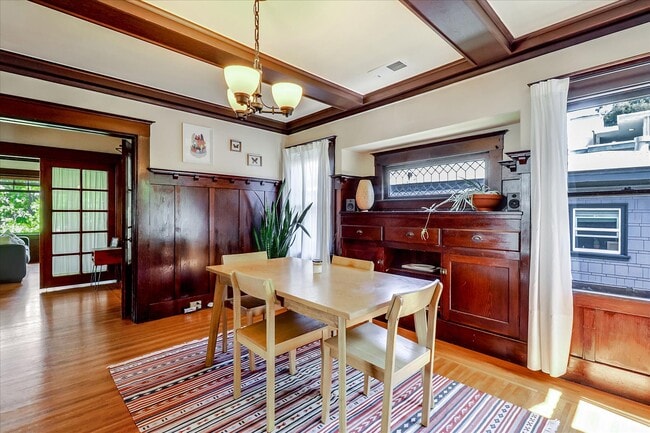 Photo - 21 Westall Ave