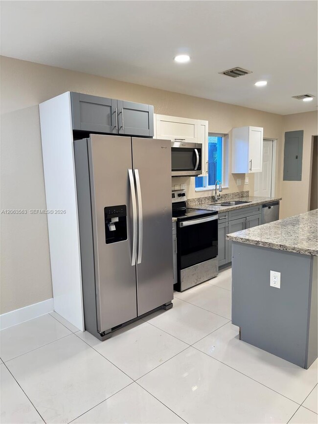Photo - 1770 NW 55th St Unit 1