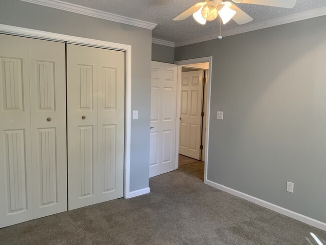 Photo - 921 Hurricane Ct