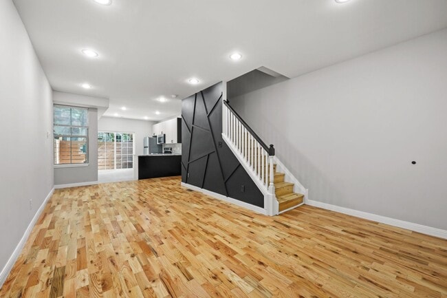 Photo - ??? NEWLY UPDATED, 3BED & 1BATH HOME LOCATED NEAR TEMPLE HOSPITAL / MEDICAL CENTER ???