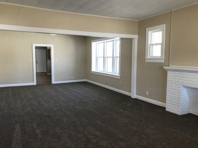 Photo - 806 N Park Ave